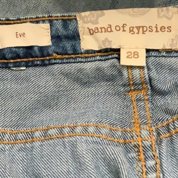Band of Gypsies jean mini skirt with frayed hem. Size 28 - Picture 6 of 8